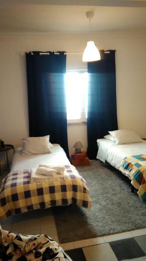 Vasco Santana Guesthouse オディヴェーラス エクステリア 写真